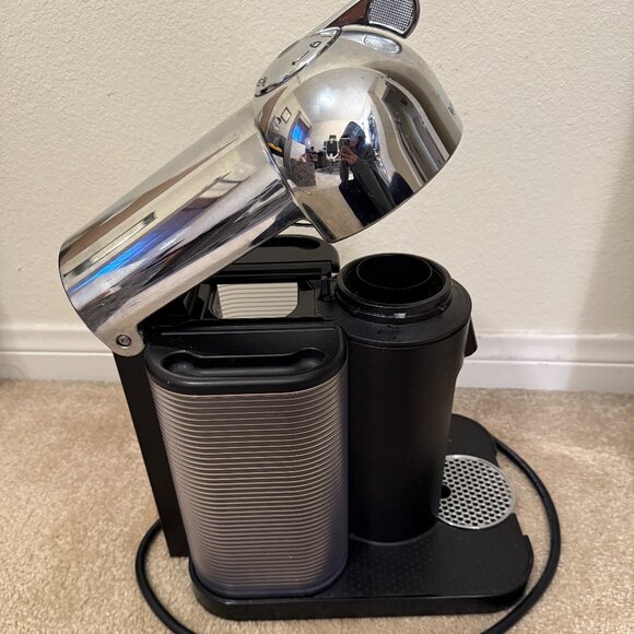 Nespresso Vertuo Coffee Maker & Espresso Machine by Breville, Chrome - Picture 5 of 6